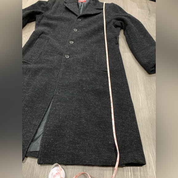 Vintage Grey Wool Blend Coat (Men's Large, Fits Women’s M/L Boyfriend Style) - Picture 9 of 13